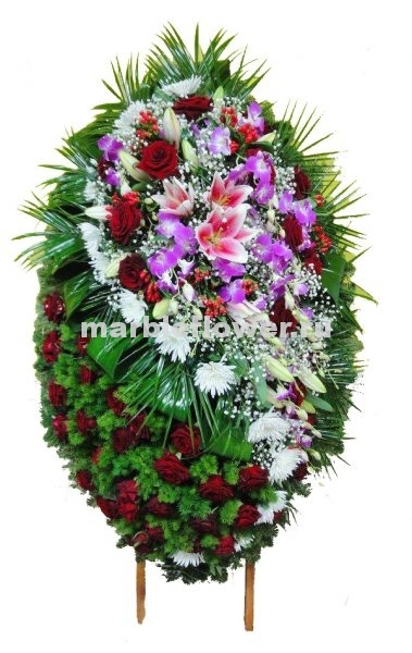 венок из живых цветов на похороны