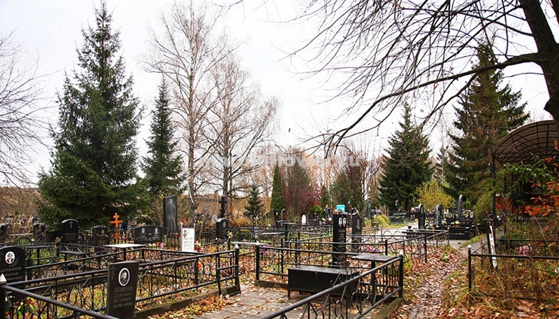 Доставка траурных венков на Троицкое кладбище